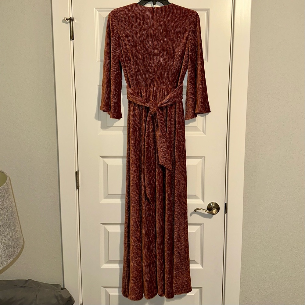 NWT- Dainty Jewells Rust Velvet Maxi Dress - Picture 4 of 6